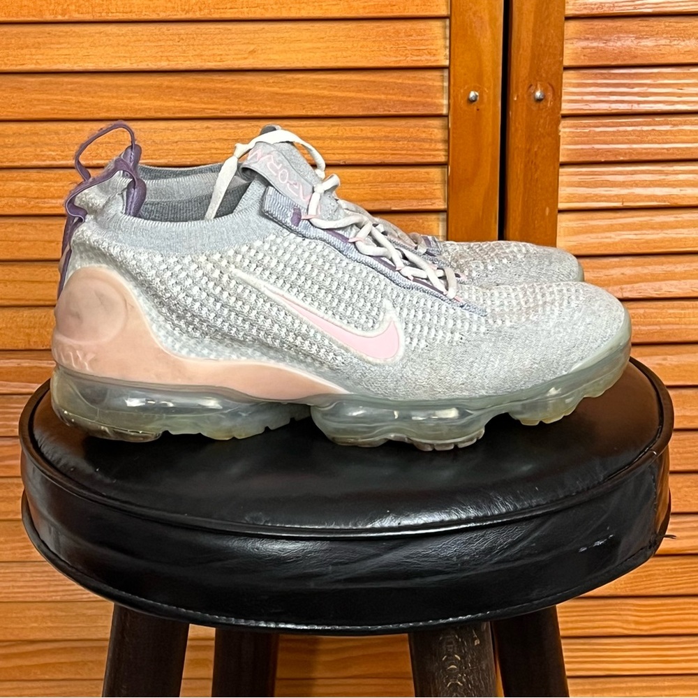 Nike VaporMax Flyknit Sneakers in Light Gray with Pink Accents